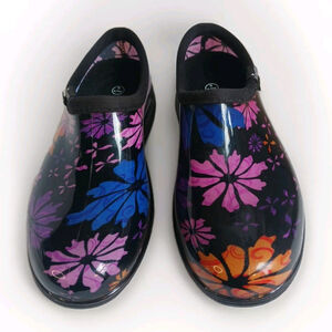 Sloggers Women's Waterproof Gardening Shoes Black Floral Size 6